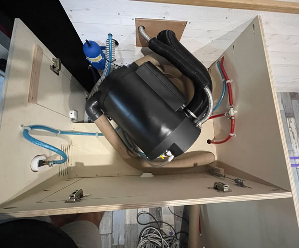 Tuyauteries En Métal Avec Manomètre